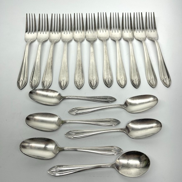 International Silver Other - International Silver Lotus Pattern Flatware Set Of 17‎ Piece Silverplate Korea